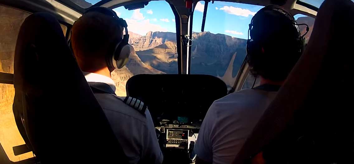 Zkušenosti s lety helikoptérou nad Grand Canyonem